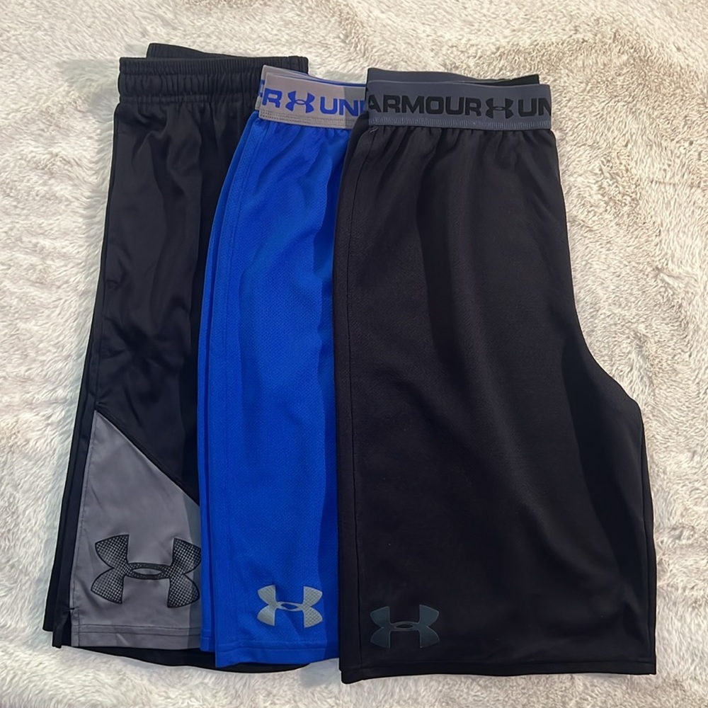 Under Armour boys shorts.